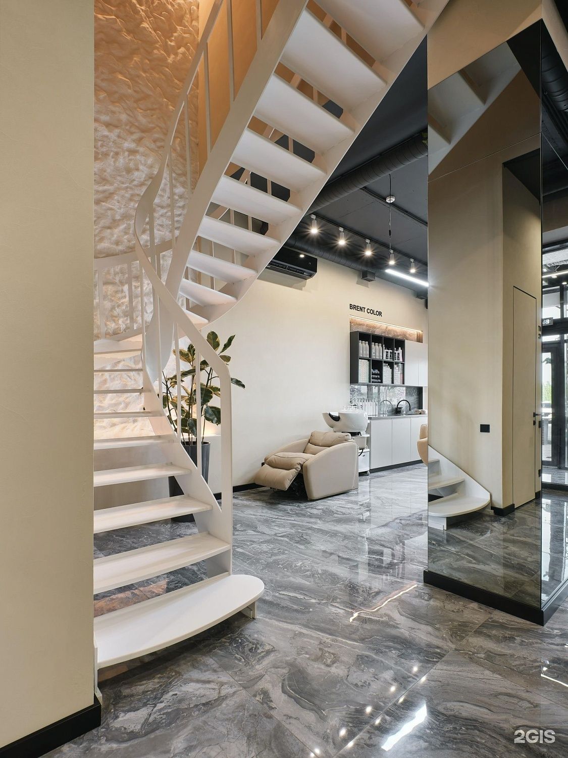 ​Салон красоты "Brent"